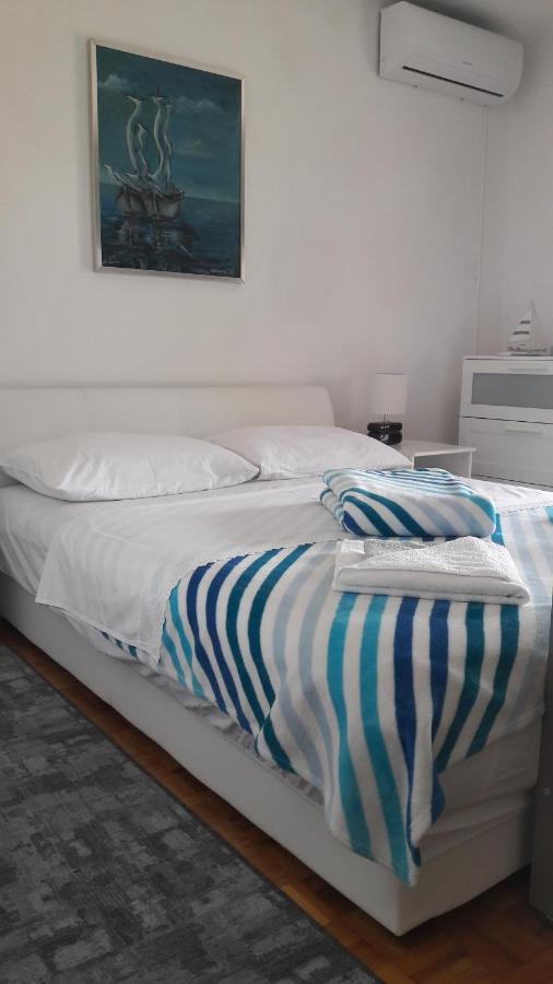 קרק Apartman-Maja-Krk מראה חיצוני תמונה